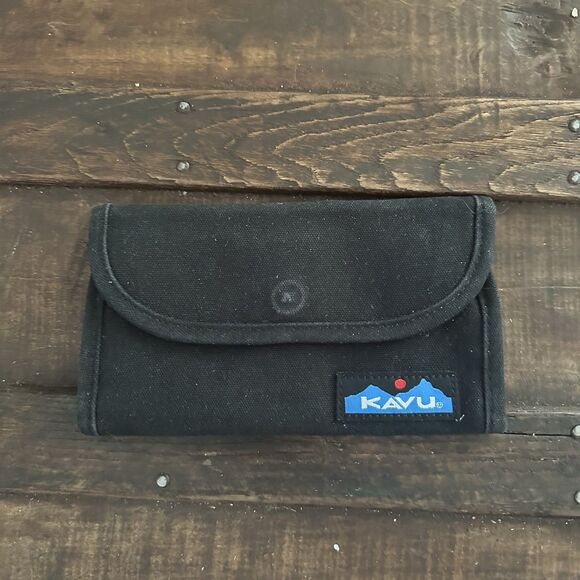 KAVU Big Spender Tri-fold Wallet Clutch Travel Organizer Black 8x4 - Picture 1 of 5